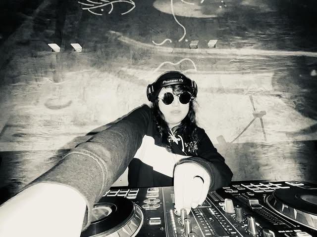 Jesse Luna Brings Us A Dream Remix Of A Classic Hit!